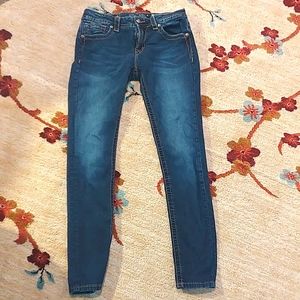 Miss Me midsize Skinny jeans